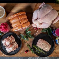 Medium Christmas hamper