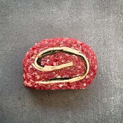 Beef, spinach and mozzarella roulades